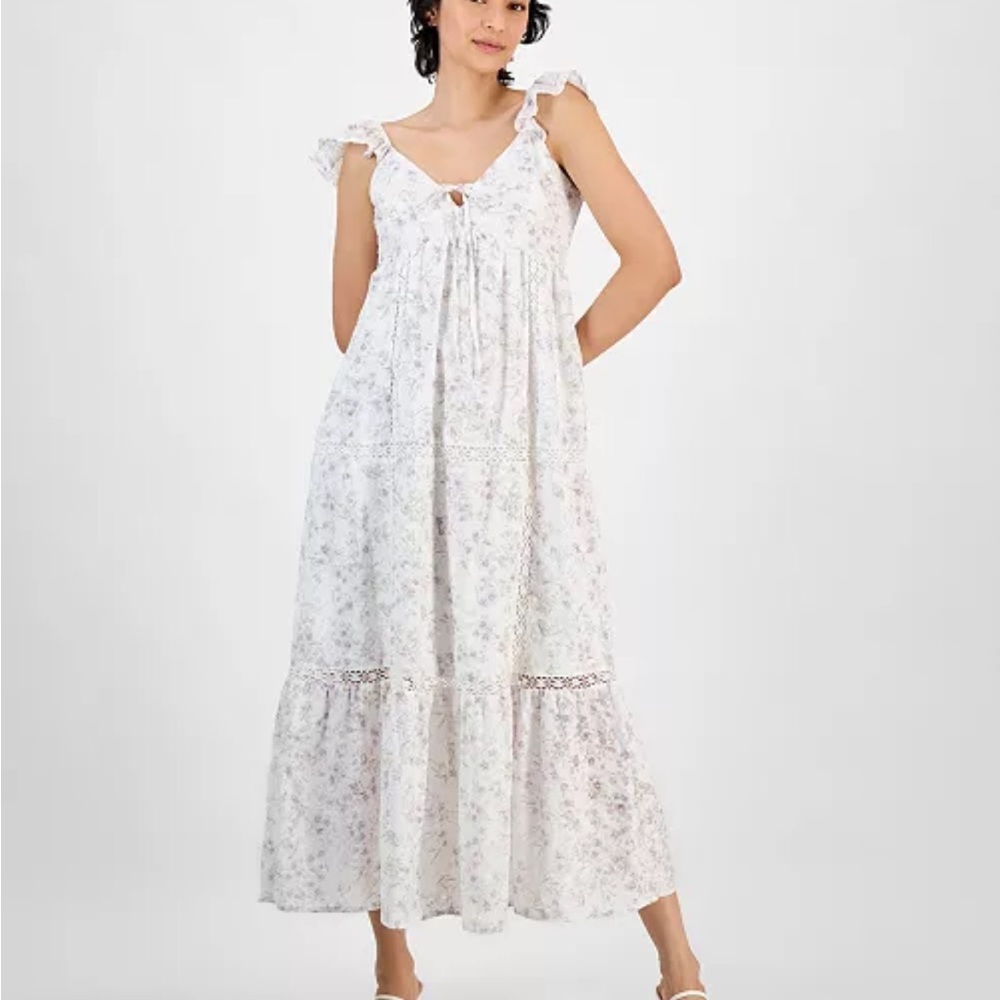 Elegant Floral Lace-Trim Maxi Dress